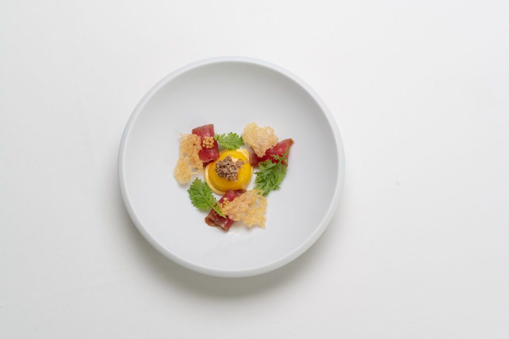 Cured bluefin tuna, egg and truffle - Balfegó